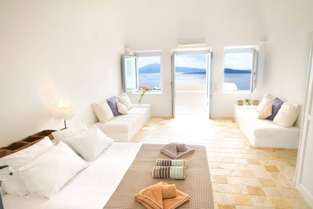 Dionyssos Cave House Villa Иа Екстериор снимка