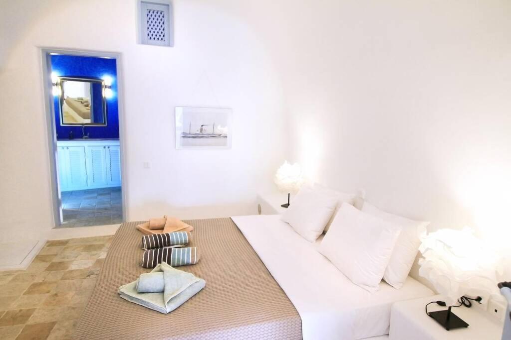 Dionyssos Cave House Villa Иа Екстериор снимка