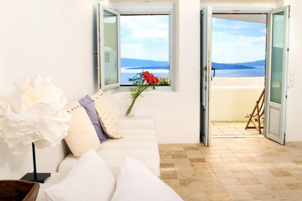 Dionyssos Cave House Villa Иа Екстериор снимка